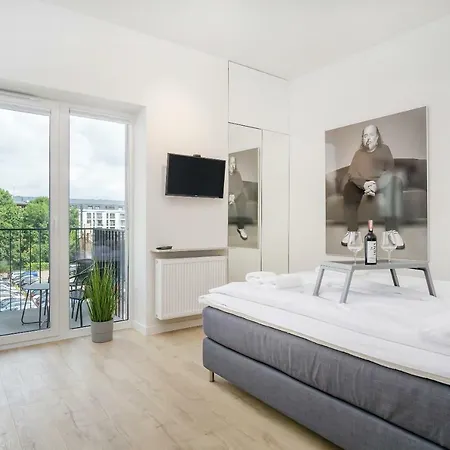 Mtp Bukowska By Renters شقة بوزنان