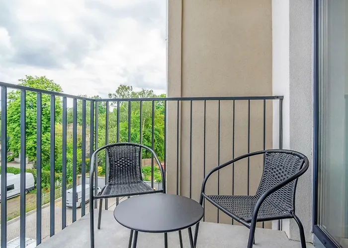 Mtp Bukowska By Renters Apartment